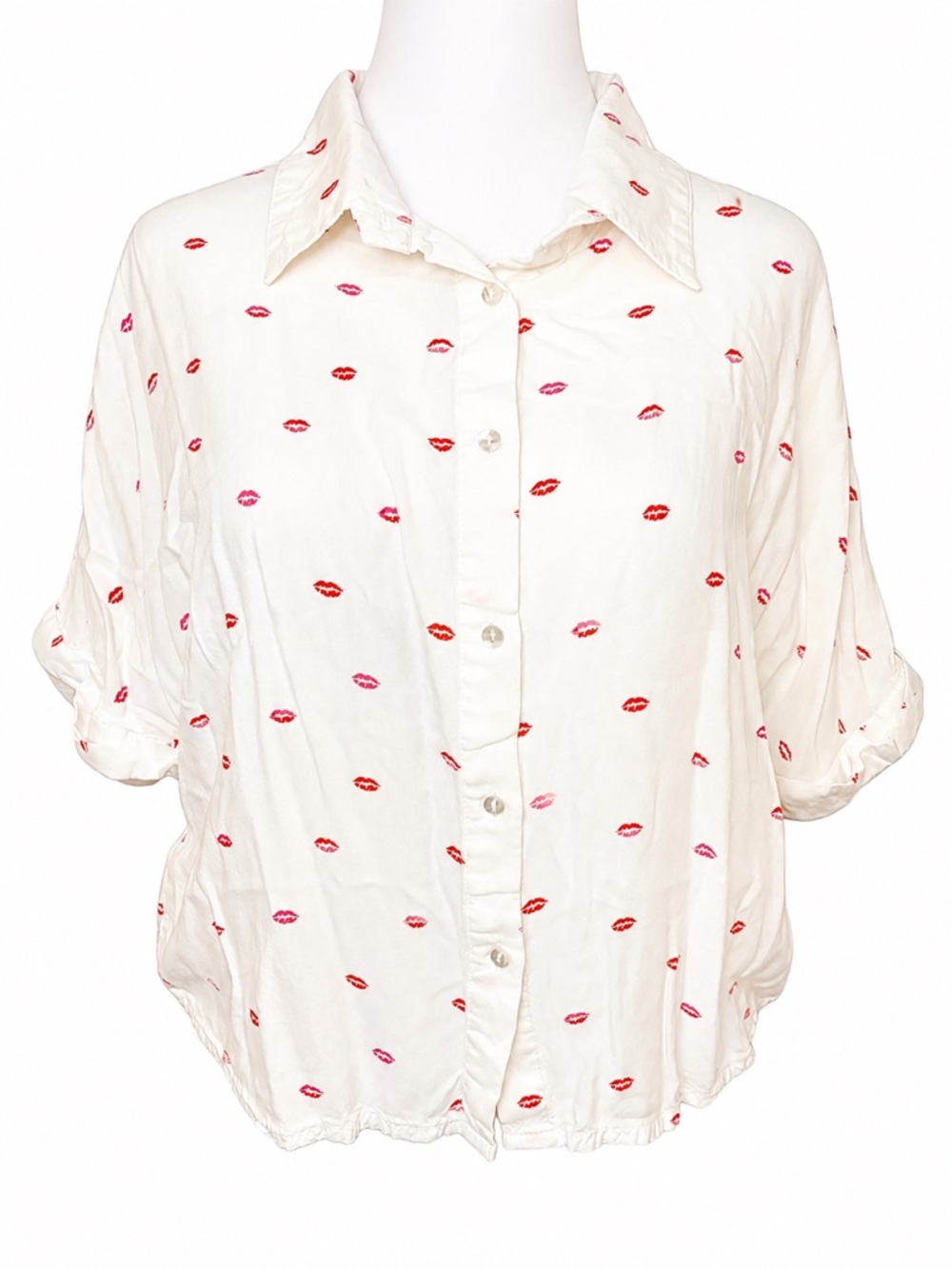 Jopra Kiss Print Cropped Button Up Shirt Lightweight Top L